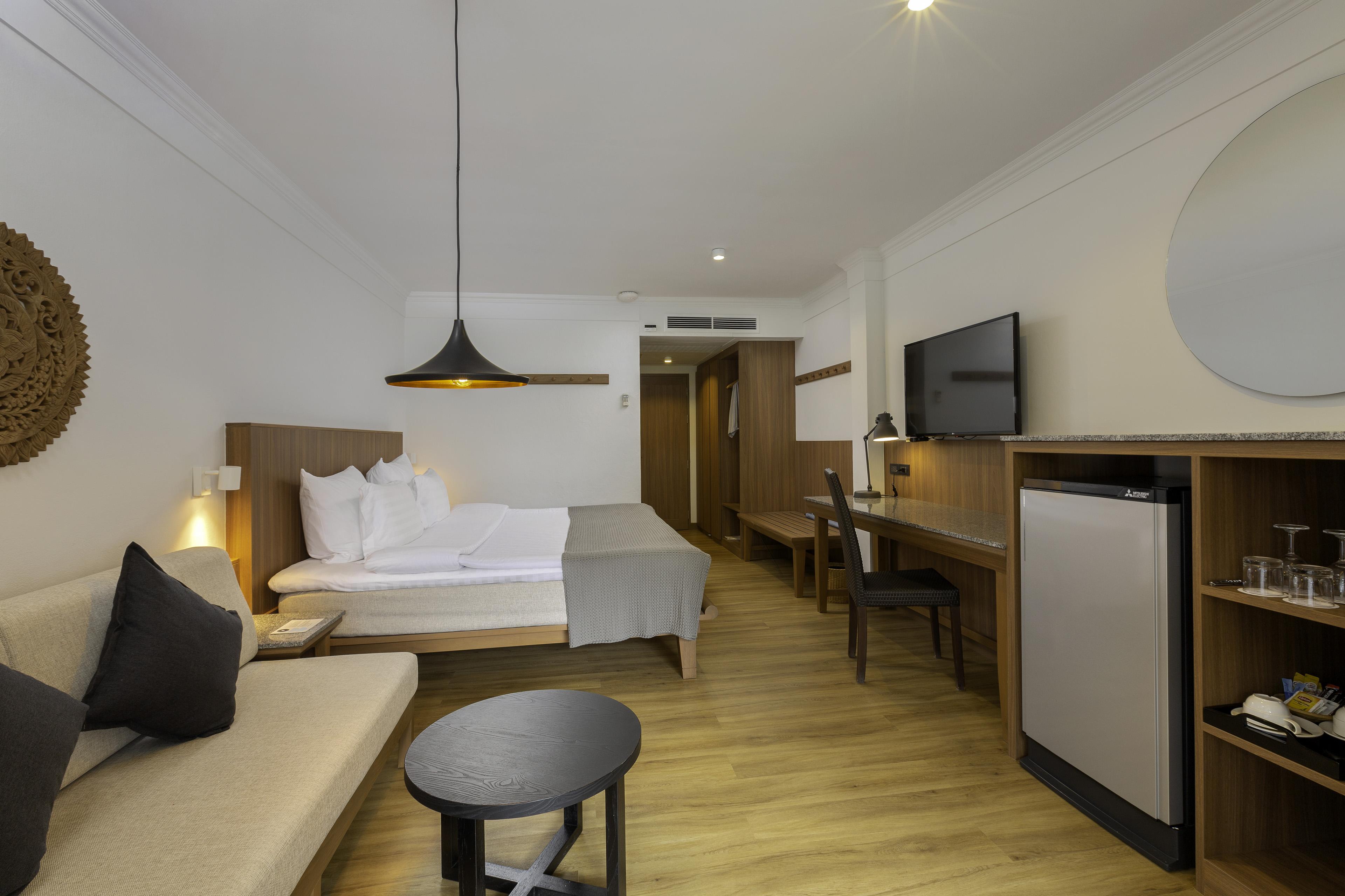 Sunprime Kamala Beach (Adults Only) Praia de Kamala Exterior foto